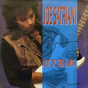 Joe Satriani / Not Of This Earth / signed (с автографом) / GRUB 7  [B5]