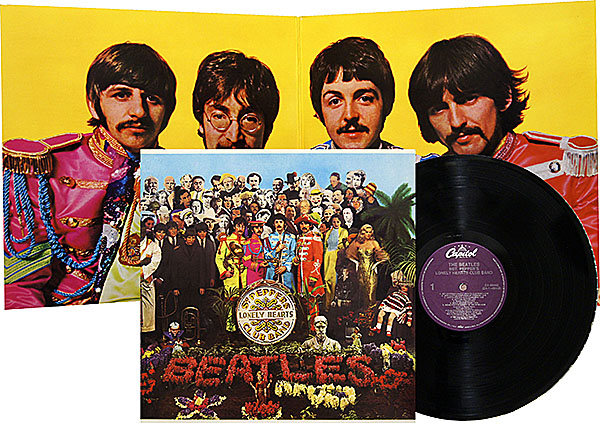 Beatles / Sgt. Pepper's Lonely Hearts Club Band / gatefold / brown Capitol C1-46442 [C6+]